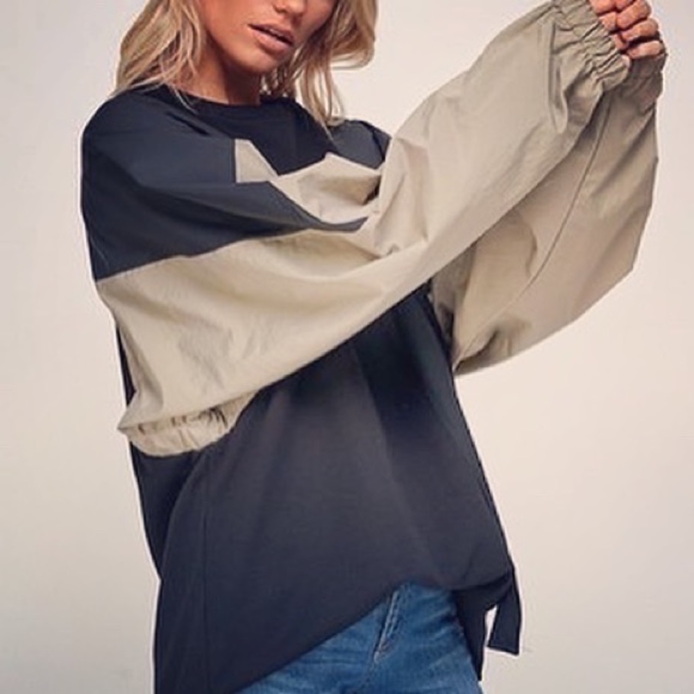Oversized Cargo Windbreaker Top